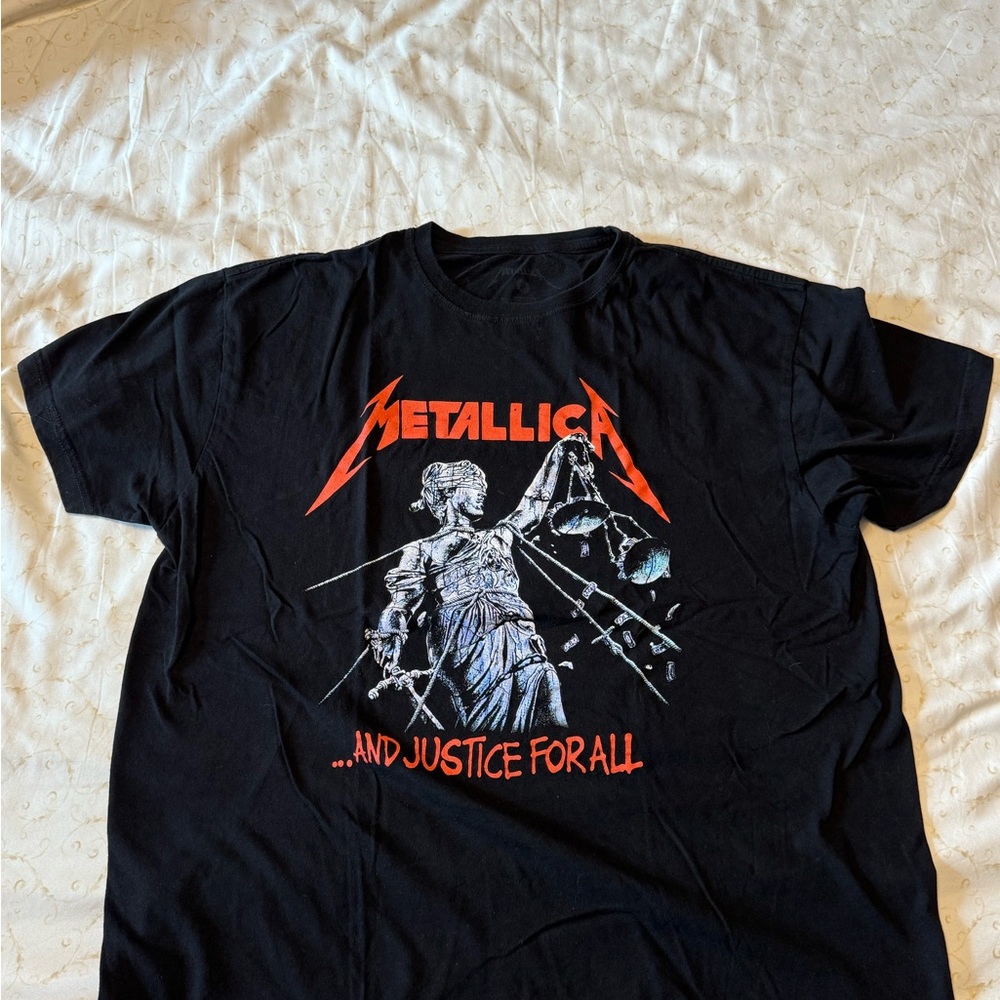 Metallica Black Graphic T-Shirt